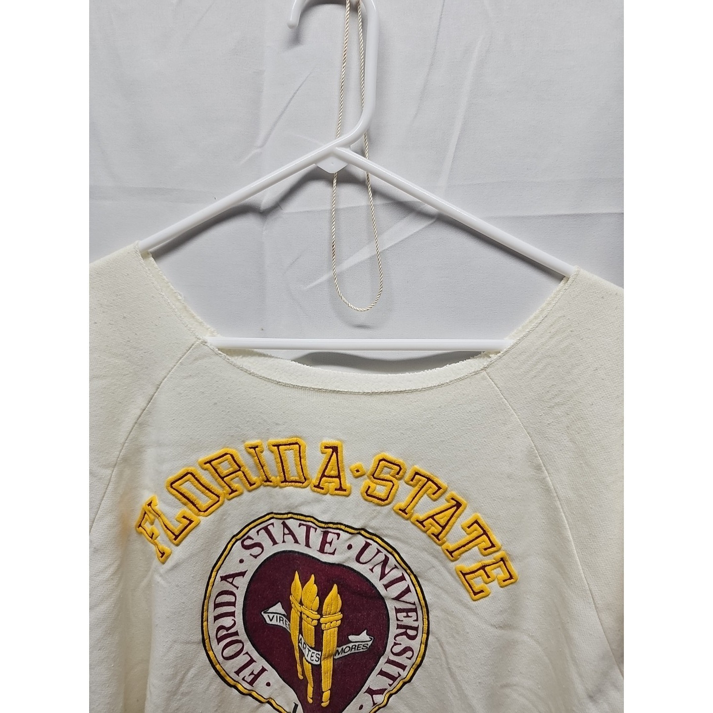 Rella Women White Vintage 90s Florida State Fsu Bodybuilding Crop Shirt One Size — image 5 of 8